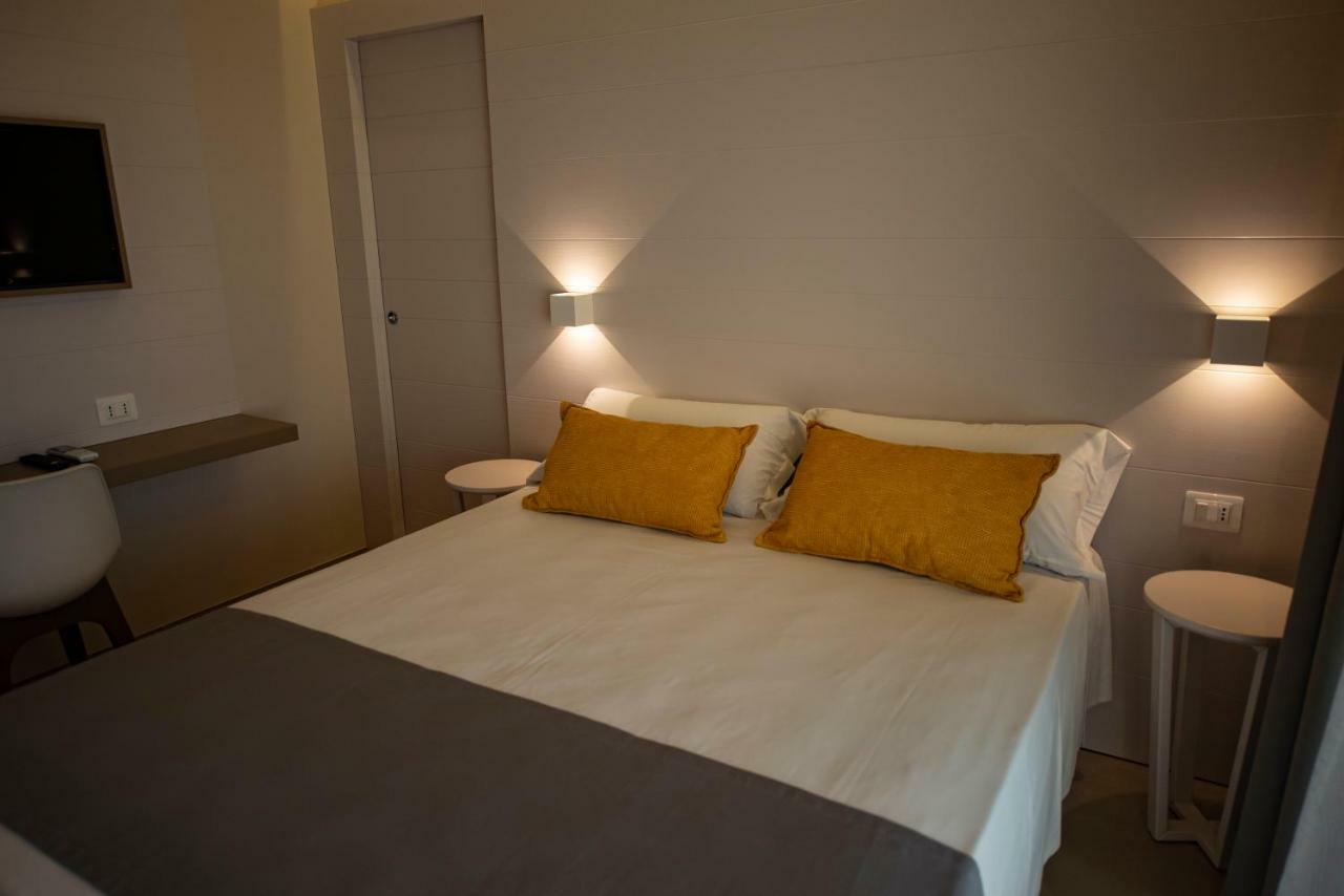 Michelino House Bed & Breakfast Parghelia Exterior foto