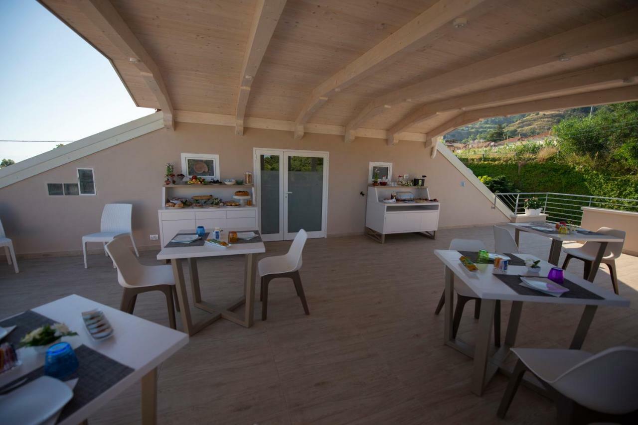 Michelino House Bed & Breakfast Parghelia Exterior foto
