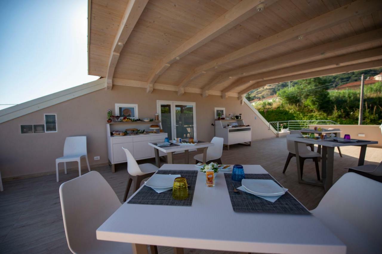 Michelino House Bed & Breakfast Parghelia Exterior foto